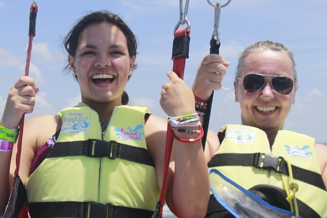 2 in 1 Parasailing and Jet Sky Tour in Cancun - Two Cancun thrills from Playa Tortugas