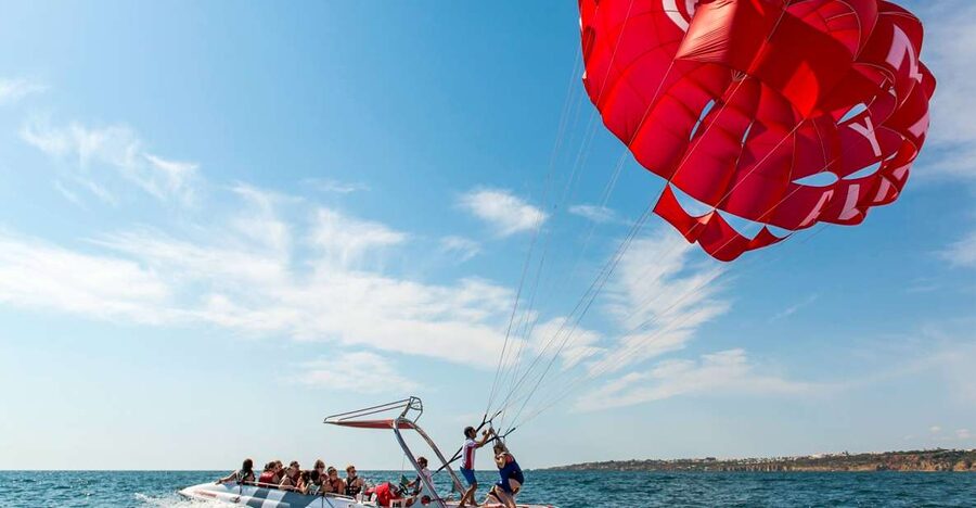 Albufeira: Single, Double or Triple Parasailing Tour - Key points to know before you book
