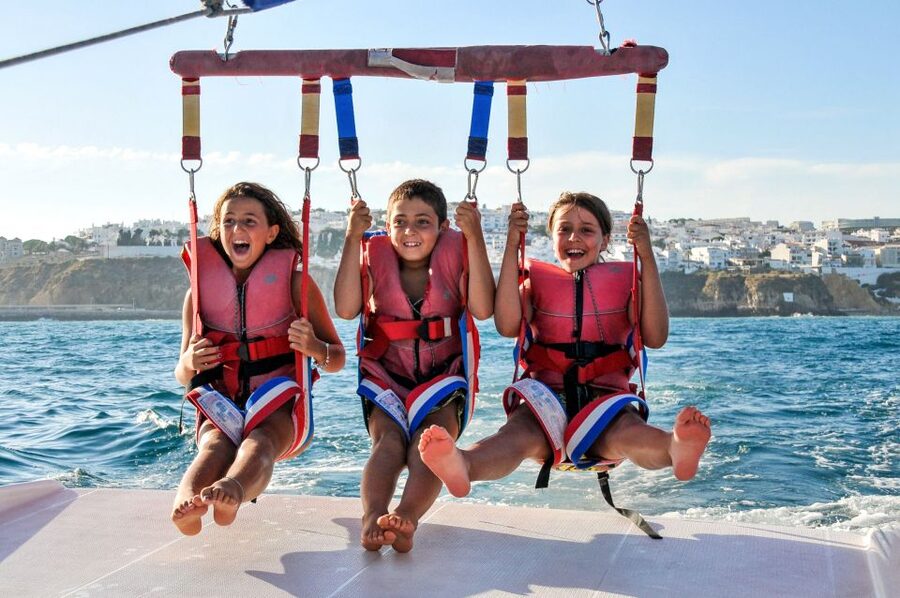 Albufeira: Single, Double or Triple Parasailing Tour - Choosing a single, double, or triple flight
