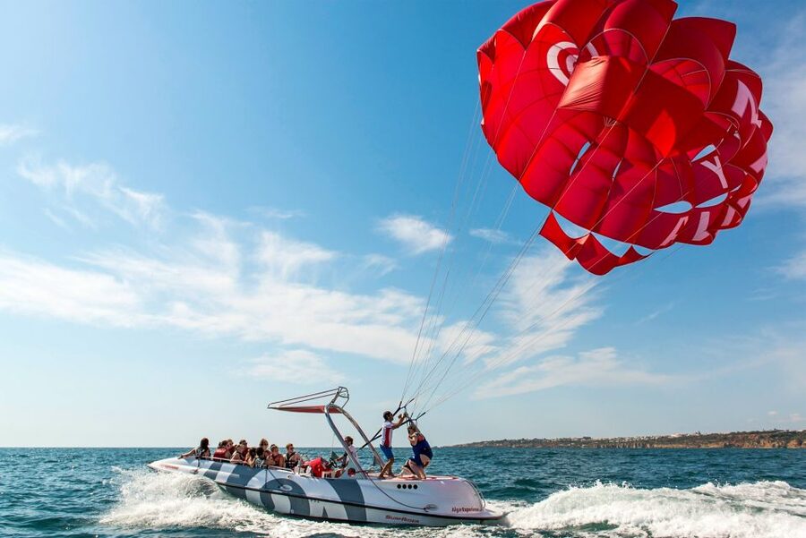 Albufeira: Single, Double or Triple Parasailing Tour - The safety briefing and equipment