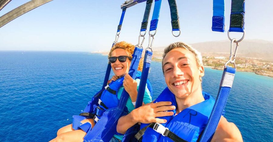 Amalfi Coast: Parasailing Flight Adventure - The 10-minute safety briefing in Amalfi