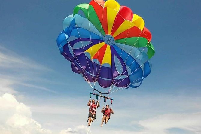 Amazing Parasailing Trip in Hurghada Including Transfers - The marina and speedboat transfer