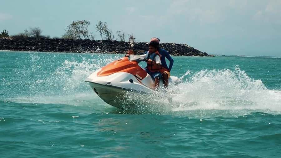 Bali: Sea Walk, Solo Jetski and Parasailing with Pickup - Who will enjoy this fast-paced format