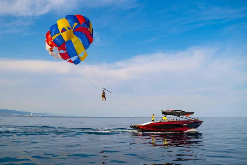 Barcelona: Parasailing magic flight and views above the sea - What the parasailing flight feels like