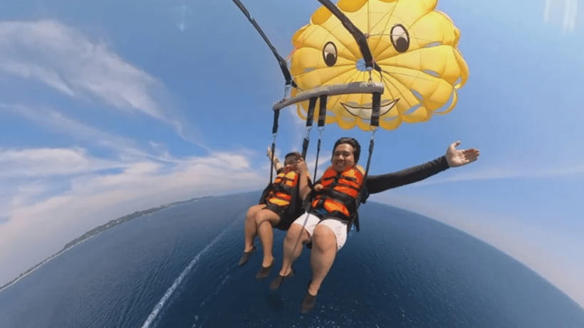 Boracay Parasailing with Insta 360 - Meeting at White Beach in front of Astoria Boracay
