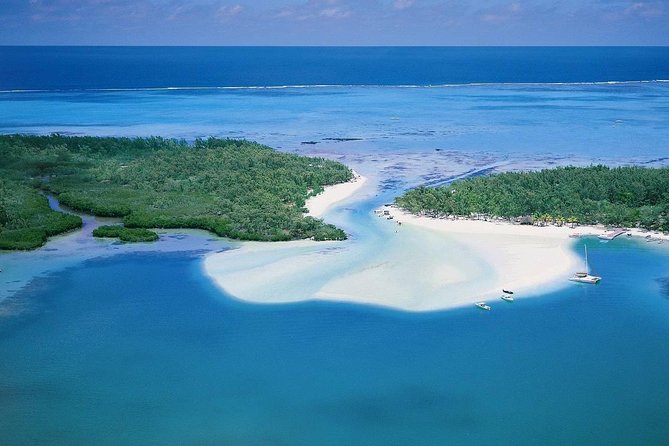 Catamaran to Ile aux Cerf with Parasailing, Tube Riding & Lunch - Ile aux Cerfs, White Sand and Bright Lagoon Water