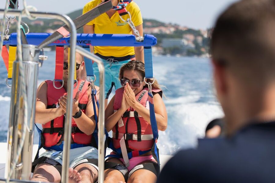 Cavtat: Parasailing - Getting airborne above Cavtat