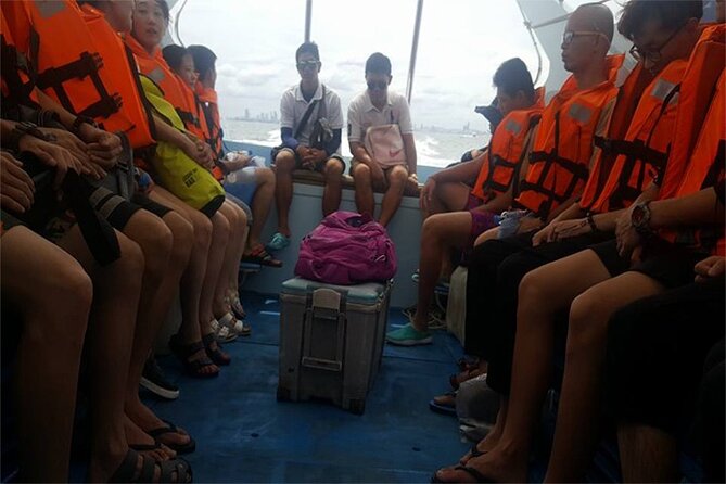 Coral Island speed boa-Parasailing and others activities choice - Is $71.36 a fair price?