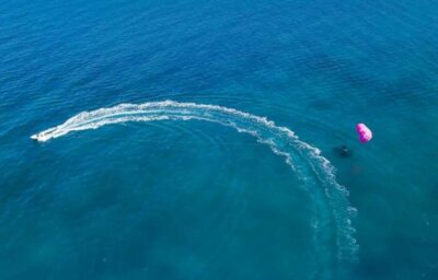 Corfu: Parasailing Experience for 2 in Sidari