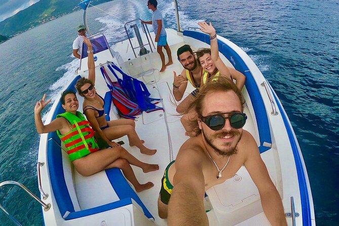 Corfu Parasailing - Fly High in the Sky - The parasail flight: about 10 minutes above Corfu