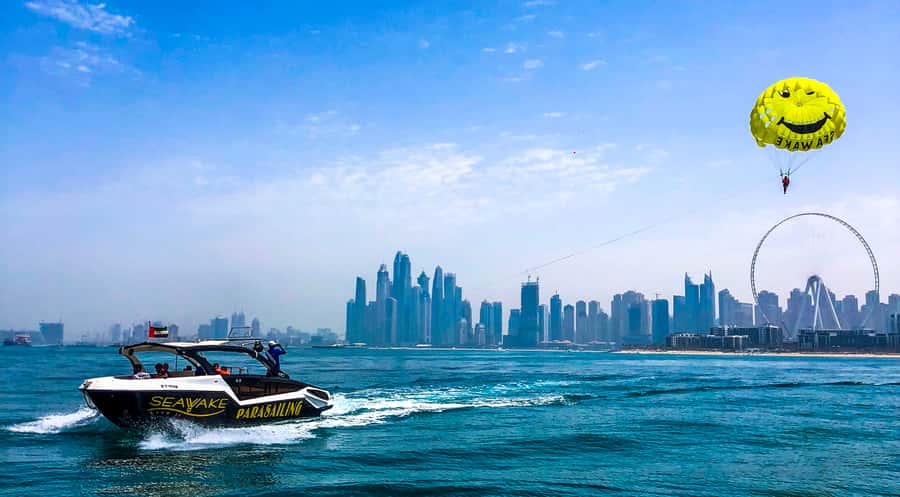 Dubai Jumeirah Parasailing adventure with breathtaking views - The safety briefing and boat ride