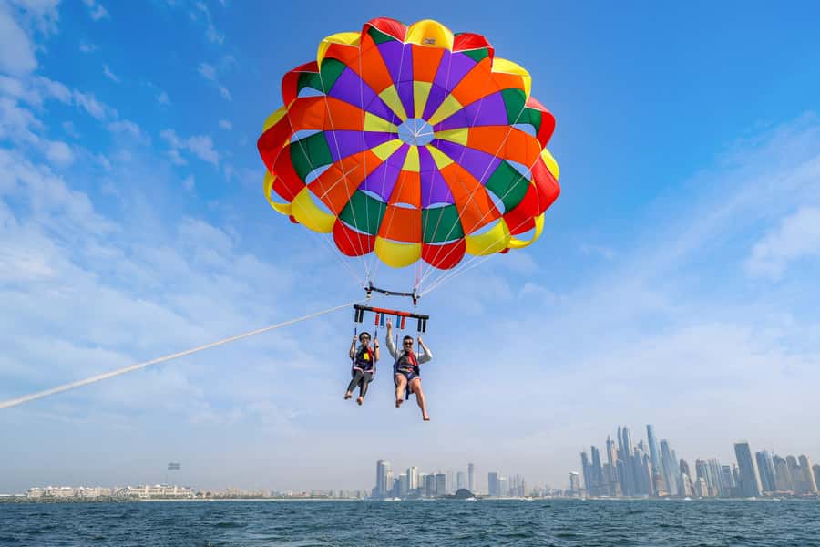 Dubai: Palm View and JBR View Parasailing Experience - Should you book it?