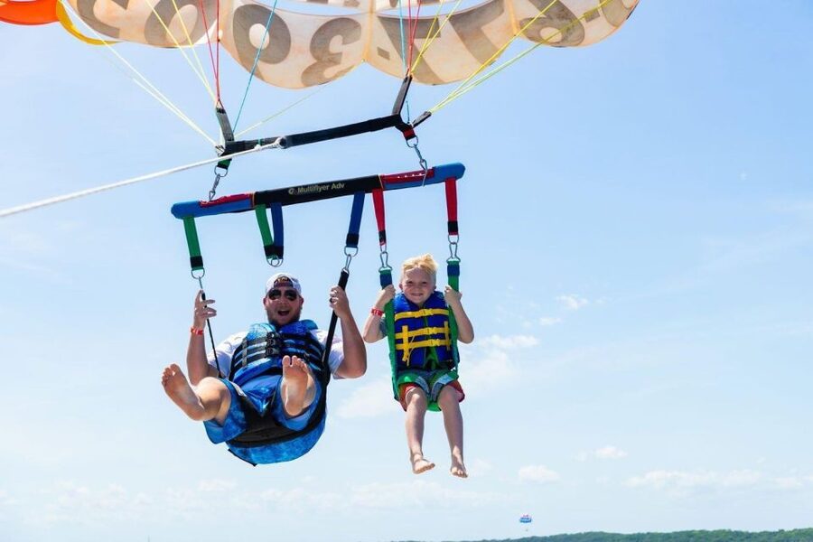 Fort Lauderdale: 90-Minute Parasailing Adventure - Rising 400 feet above Fort Lauderdale Beach