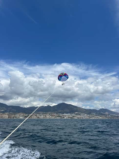 Fuengirola: Best luxury parasailing in Fuengirola - Timing and meeting-point advice