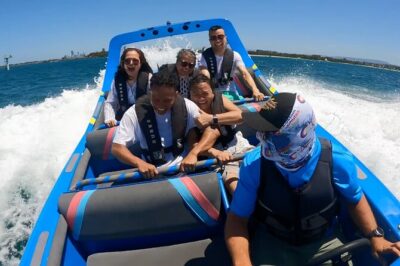 Gold Coast & Surfers Paradise – Parasail & V8 Jetboat Combo