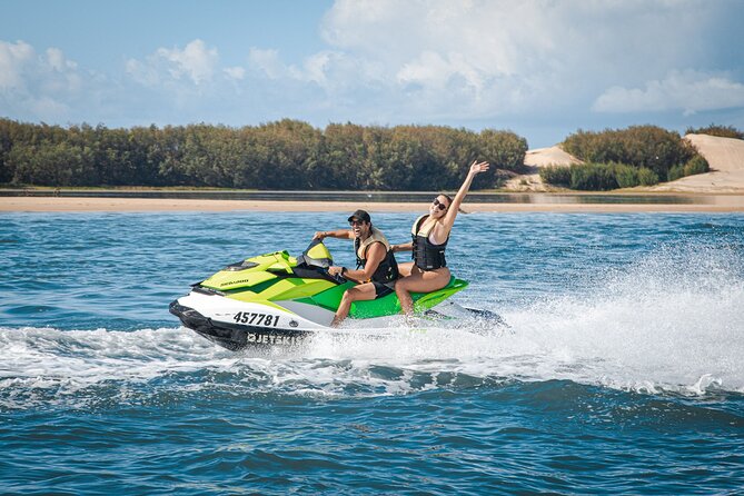 Gold Coast & Surfers Paradise - Parasail & V8 Jetboat Combo - Is $111.17 good value?