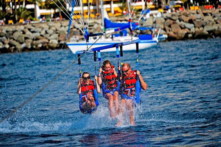 Gran Canaria: 1 to 3 Person Parasail over Anfi Beach - Should you book the Anfi Beach parasail?