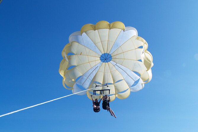 Half-day Tour in Diamond Head Sunrise and Parasail - Why combine Diamond Head with parasailing?