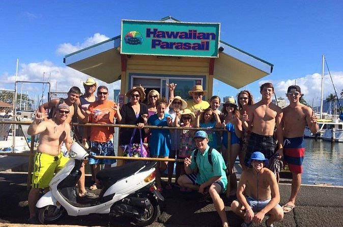 Hawaiian Parasail Since 1977 from Waikiki Beach - Who should book this Waikiki parasail flight?