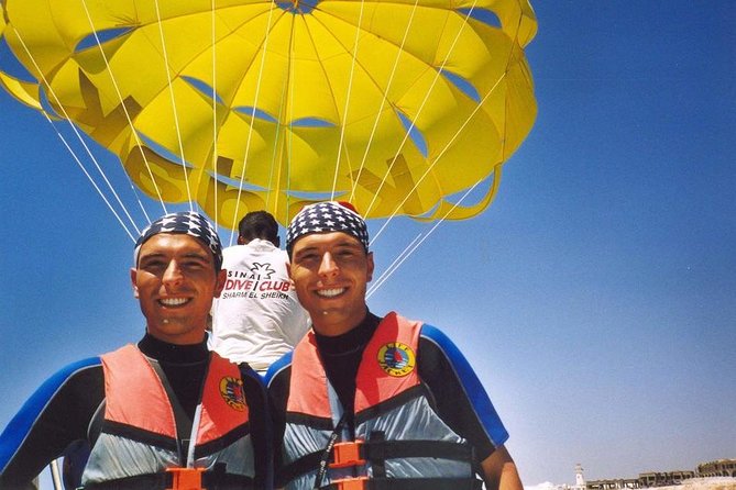 Hurghada: Parasailing Adventure with Hotel Pickup - Flight time is the main point to verify