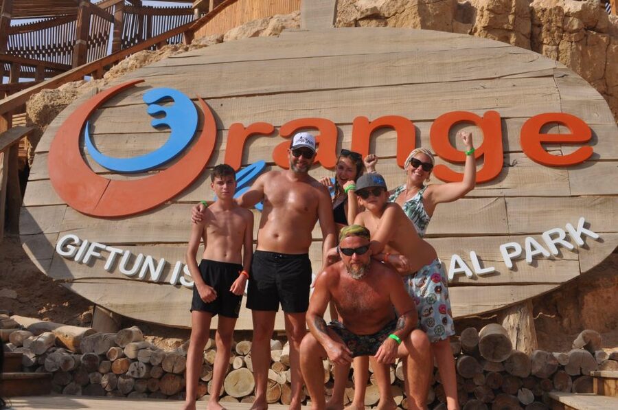 Hurghada: Speedboat Parasailing Adventures & Hotel Pick up - What the $35 Price Really Covers