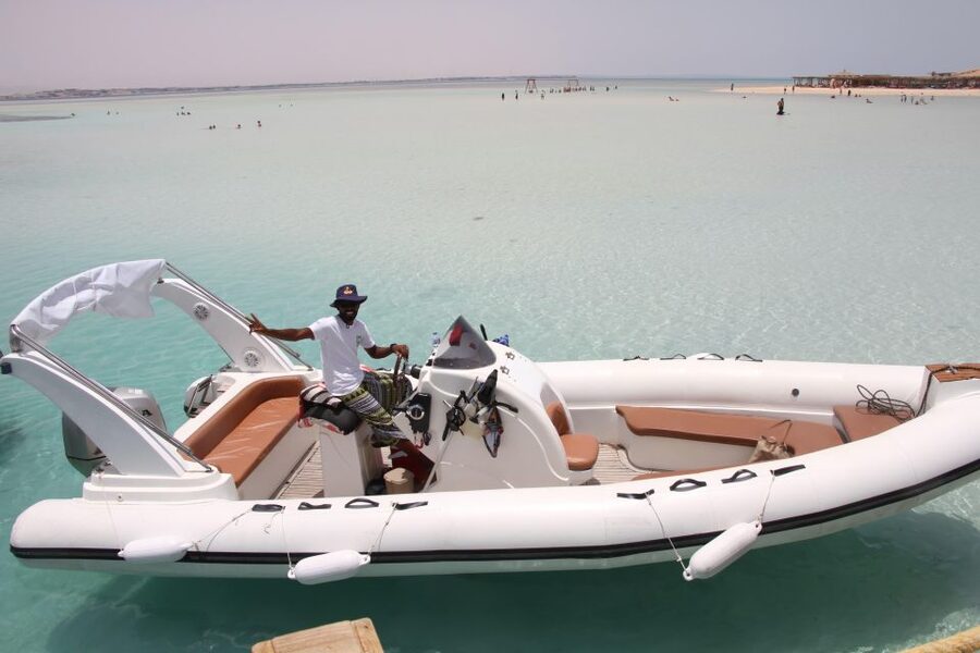 Hurghada: Speedboat Parasailing Adventures & Hotel Pick up - Who Will Enjoy This Most