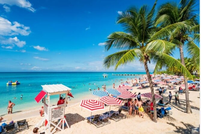 Jet Ski/ Parasailig Water Activity in Montego Bay Jamaica. - Jet skiing at your own pace