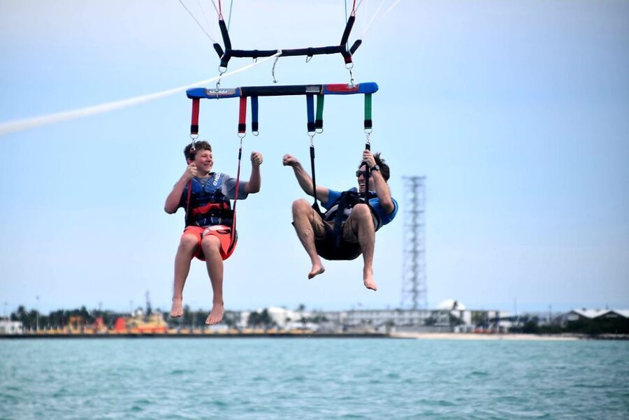 Key West Parasailing at Smathers Beach - A crew that puts safety first