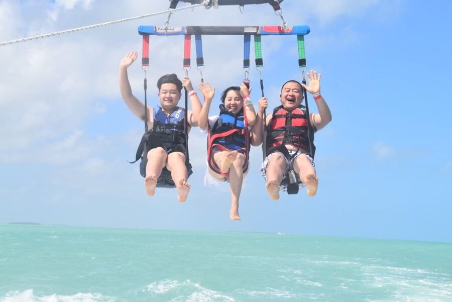 Key West Parasailing at Smathers Beach - What you can see from 300 feet up