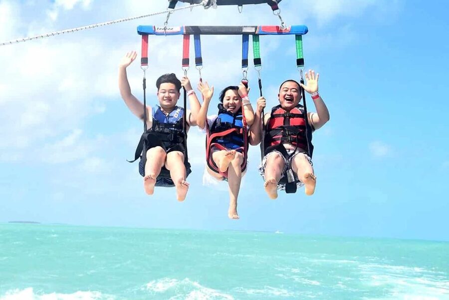 Key West: Ultimate Parasailing Experience - What the $84 experience actually includes