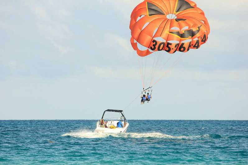 Lanzarote: Parasailing Adventure in Puerto del Carmen - Ten minutes above Lanzarote’s coast