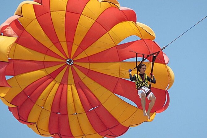 Luxury Parasailing Experience in Hurghada - Meeting at the New Marina
