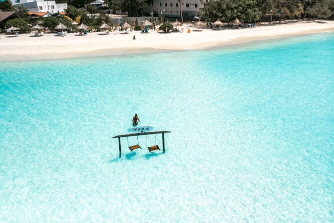 Maafushi Parasailing Experience - Weather and the no-refund rule