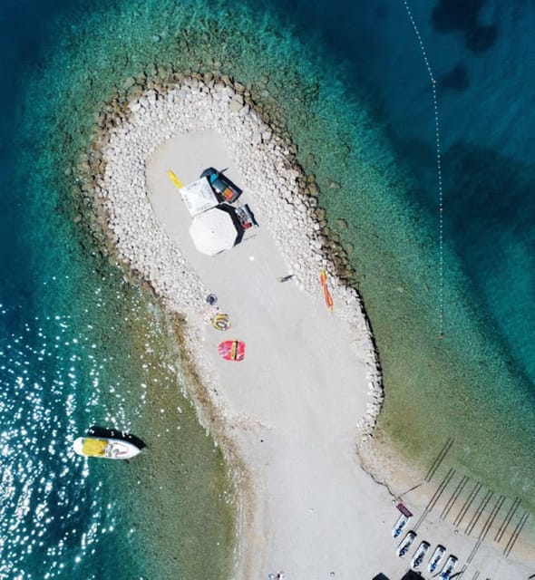 Makarska: Parasailing Experience - MPL Nautika - Getting Fitted for the Parasail