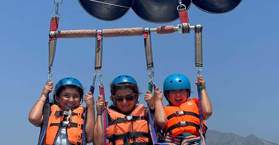 Marbella: Parasailing Flight from Puerto Banus - Who will enjoy this most
