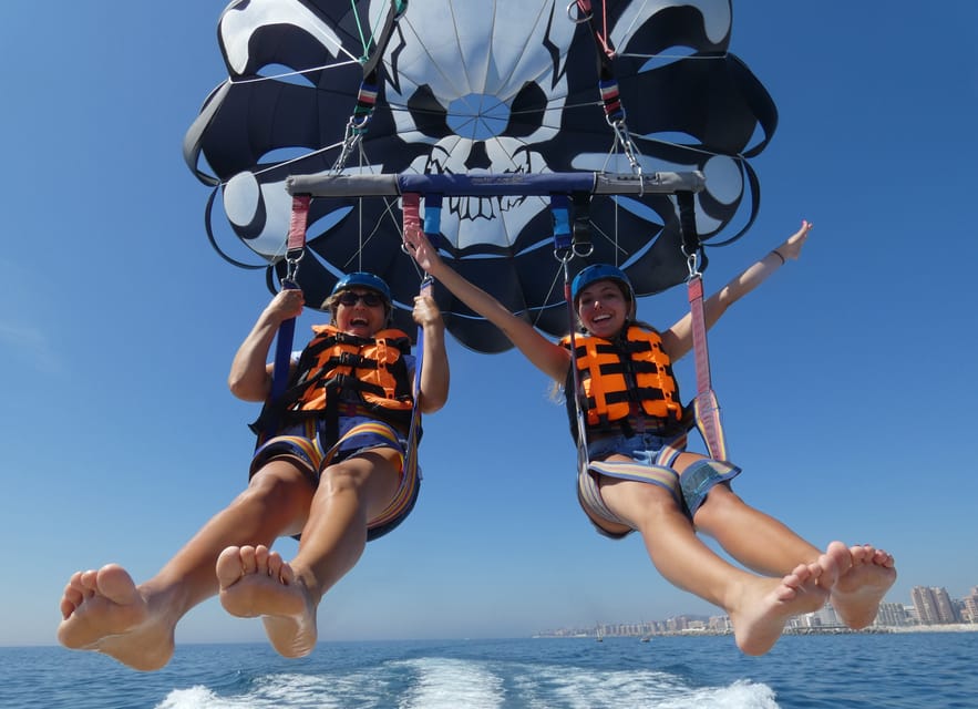 Marbella: Parasailing Flight from Puerto Banus - The flight itself, from setup to landing