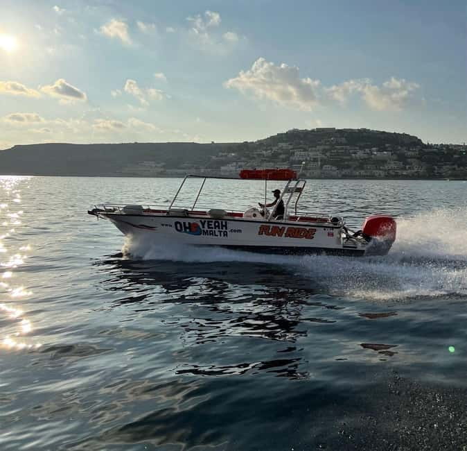 Mellieha Bay: Parasailing - Rising above Mellieha Bay