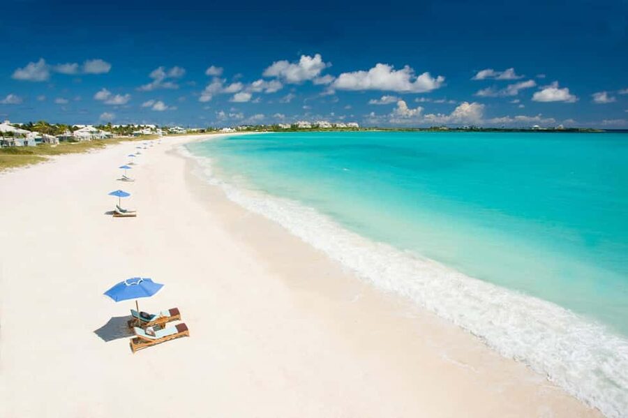 Nassau: Jet Ski Ride, Parasailing & Banana Boat Tour - The banana boat’s 3.5-mile splash