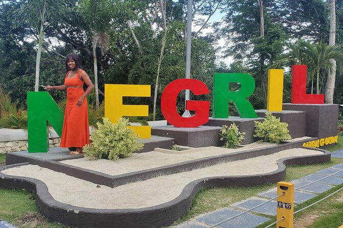 Negrils Seven Miles Beach, Rick's cafe and Parasailing Tour. - Who should book this Negril day trip?