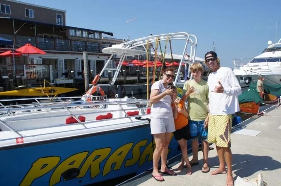 Newport: Island Style Parasail Experience - What the 1.5-hour outing feels like