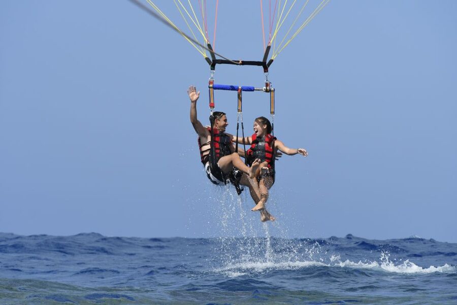 Oahu: Parasail on Maunalua Bay with Diamond Head Views - From the marina to Maunalua Bay