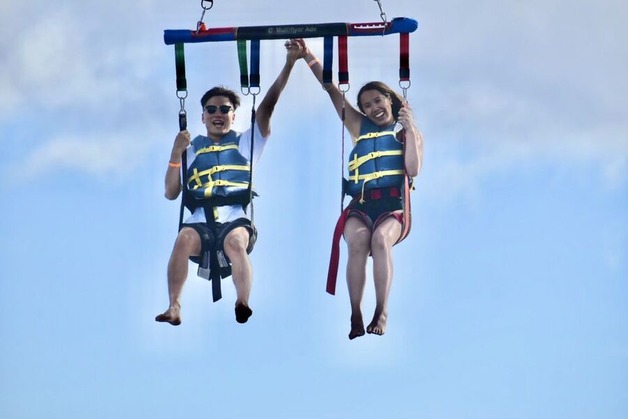 Oahu: Waikiki Parasailing - Small details that make the outing better