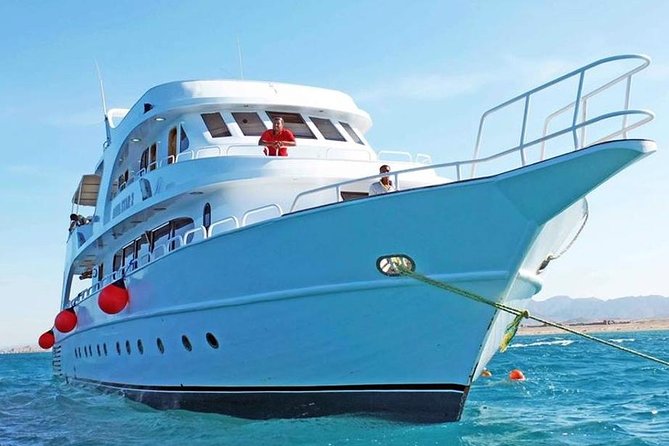 Orange bay Island and Parasailing, Snorkeling, & Water Sports, Lunch - Hurghada - Is $35 good value?