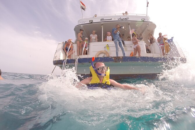 Orange Bay Island Snorkeling Trip with Parasailing - Hurghada - Lunch, drinks, and time back on the boat