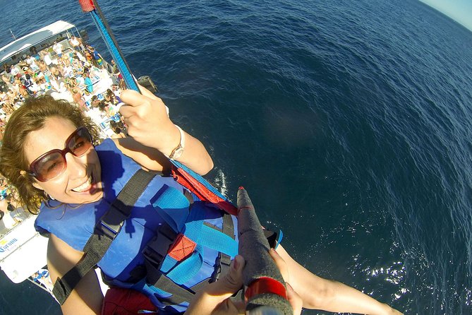 Outdoor Adventure: Parasailing in Los Cabos - Who Will Enjoy This Cabo Adventure?