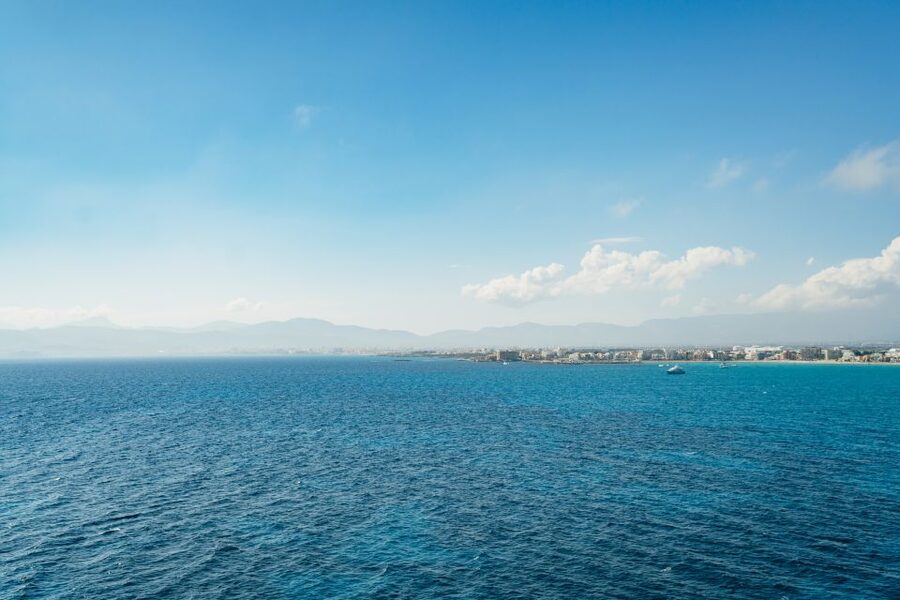 Palma Bay: Parasailing Experience - Rising 50 meters above the bay