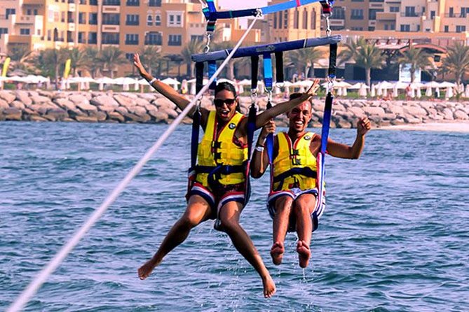Parasailing - Why tandem and three-person rides are useful