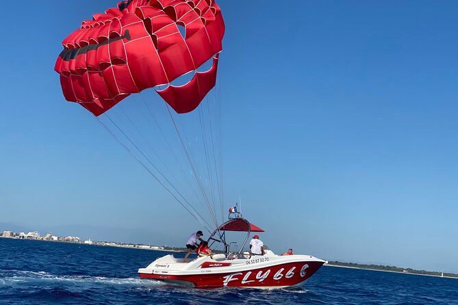 Parasailing - Who should book this Canet parasailing ride