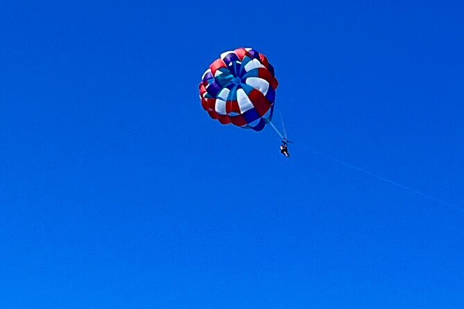 Parasailing above Turquoise Ocean Waters in Montego Bay - Comfort, size, and participation