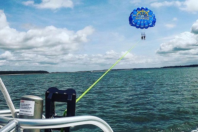 Parasailing Adventure at the Hilton Head Island - The crew and the safety briefing